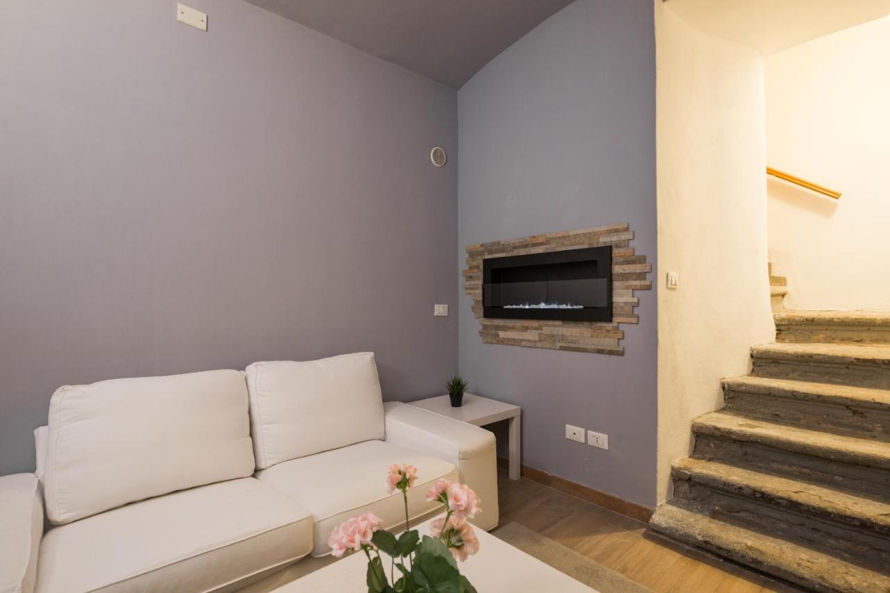 Апартаменты Duplex Montoro Рим Экстерьер фото