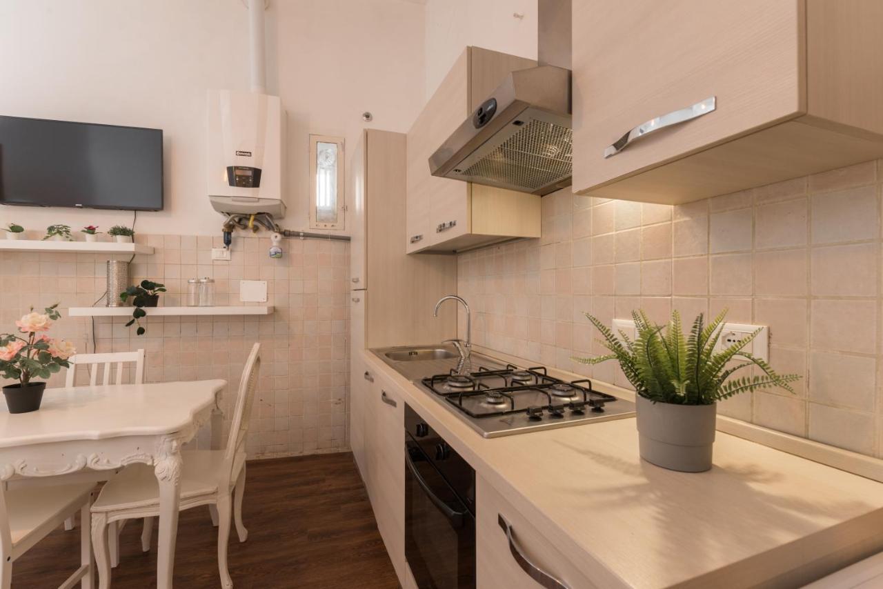 Апартаменты Duplex Montoro Рим Экстерьер фото